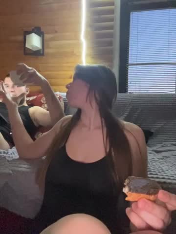 KisaZlo Cam Model Chat January 18, 2026