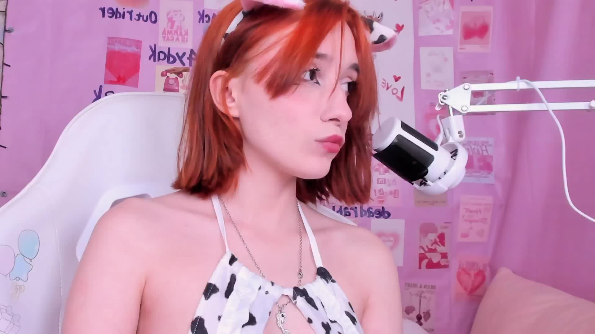 Dark-Willlow Cam Model Chat January 18, 2026