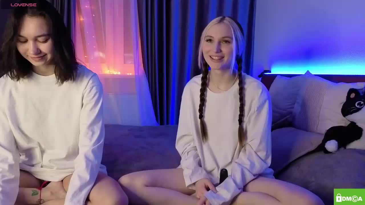 TianaFlower Cam Model Chat January 18, 2026