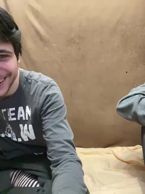 zaebokroom999 Cam Model Chat January 18, 2026