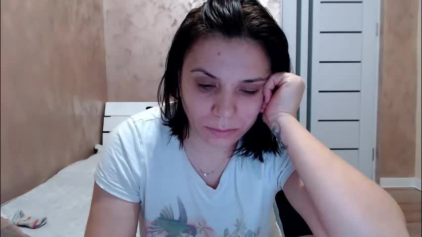 lorragrey Cam Model Chat January 18, 2026