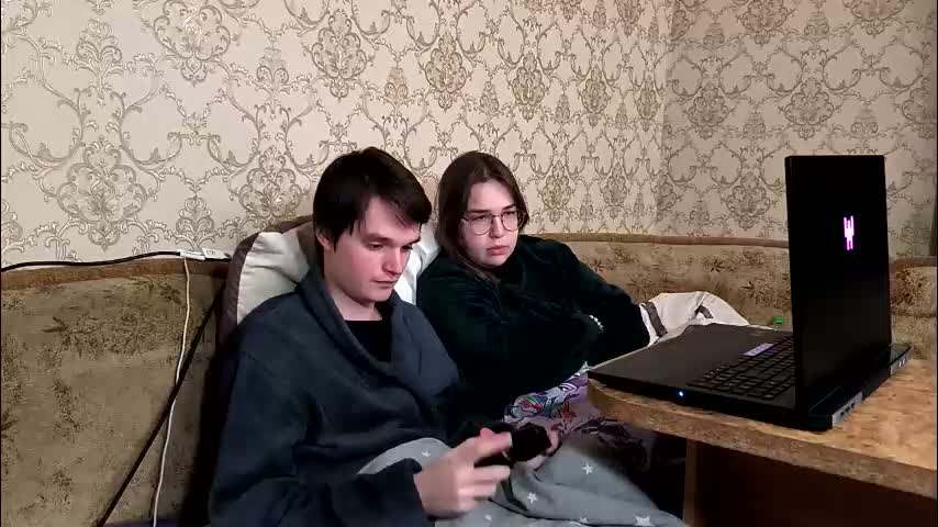 hornykitty_x Cam Model Chat January 18, 2026