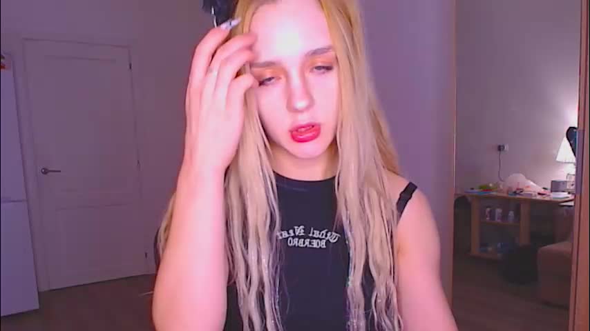 sailormoon666_ Cam Model Chat January 18, 2026