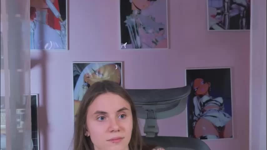 _lovelylove_ Cam Model Chat January 18, 2026