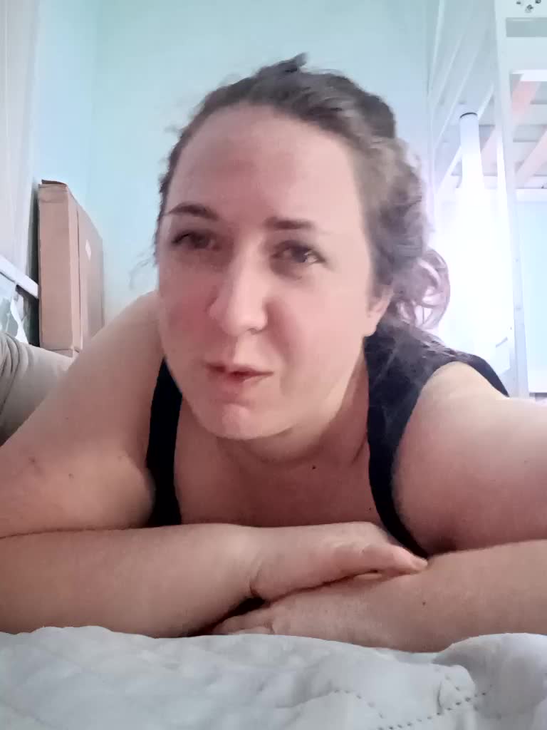 Your_favorite_couple Cam Model Chat January 19, 2026