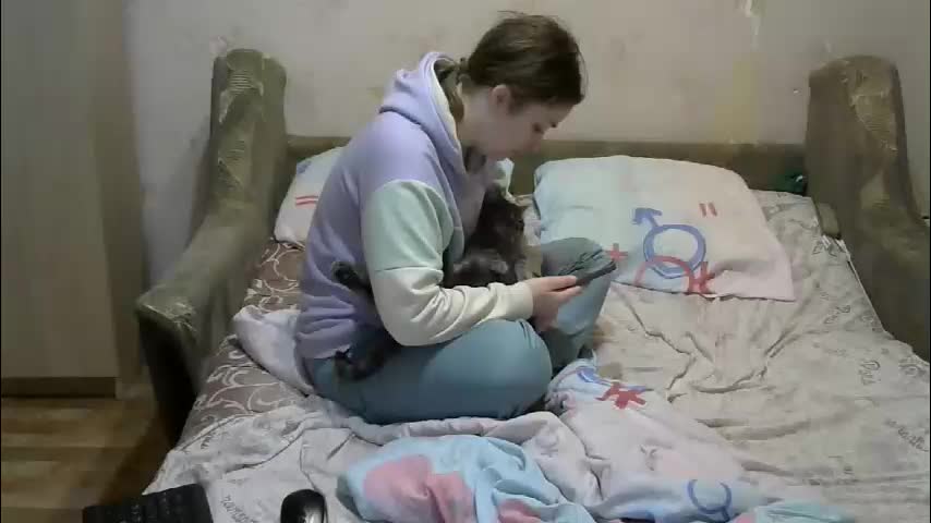 juliya_katie Cam Model Chat January 19, 2026