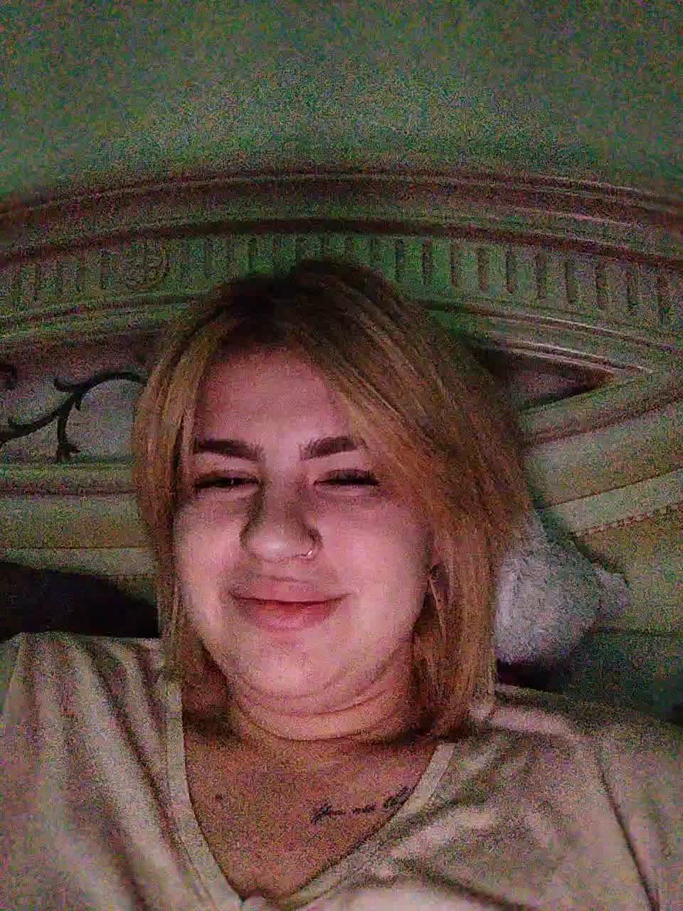 Freyka Cam Model Chat January 19, 2026