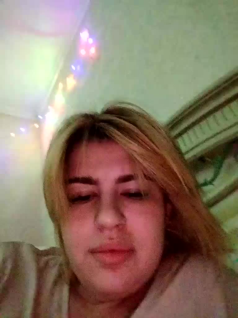 Freyka Cam Model Chat January 19, 2026