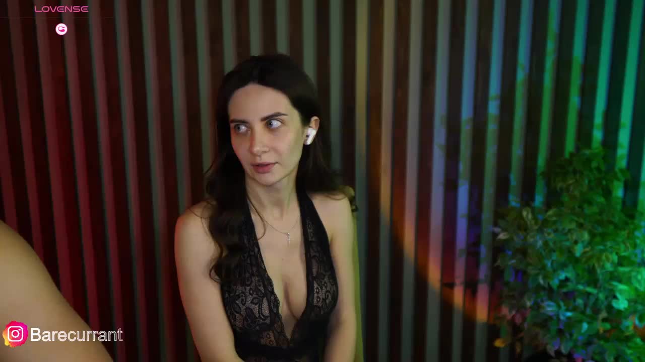 sochnogirls Cam Model Chat January 19, 2026