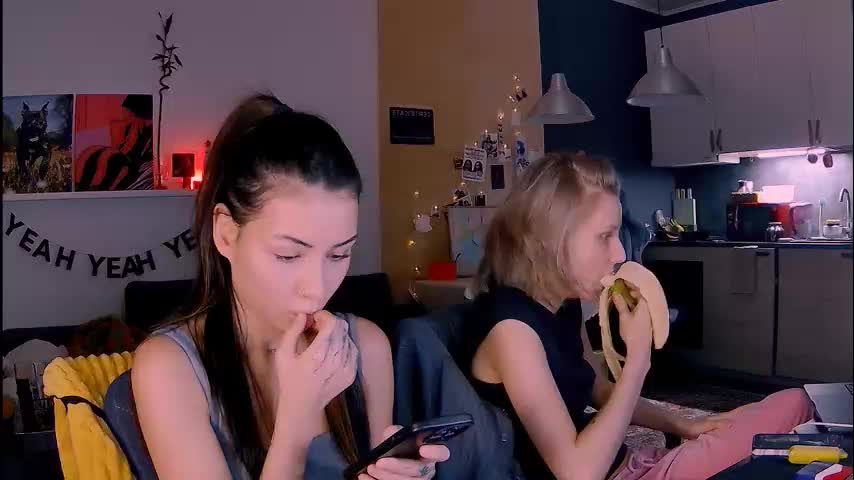 valorant_girl Cam Model Chat January 19, 2026