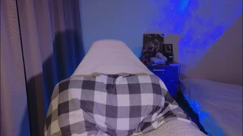 shey1i Cam Model Chat January 19, 2026