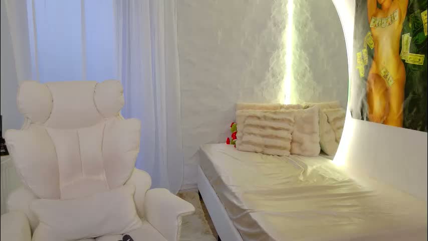 monique_a Cam Model Chat January 19, 2026