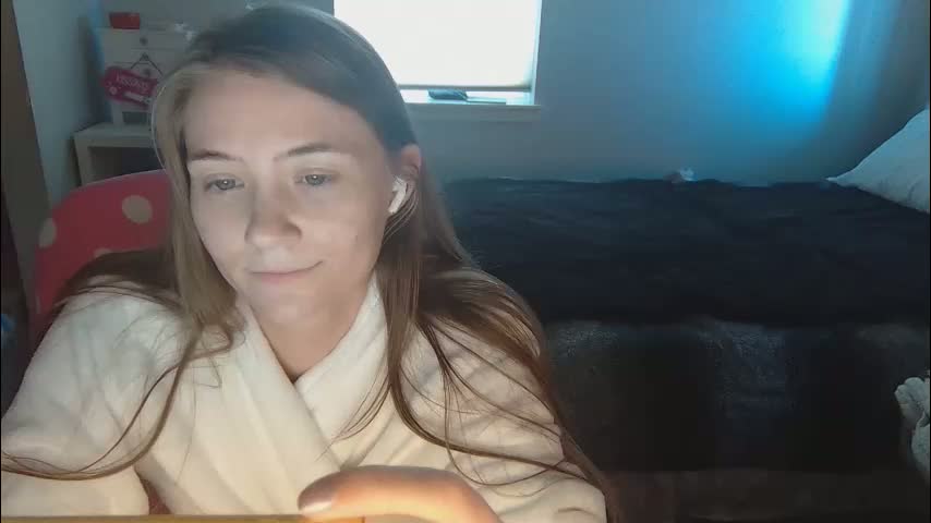 katynowhere Cam Model Chat January 19, 2026