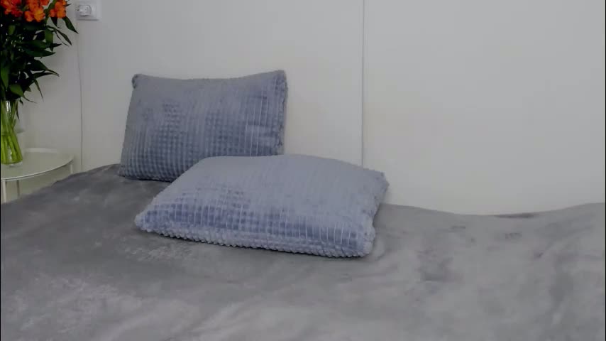 selenarousey Cam Model Chat January 19, 2026