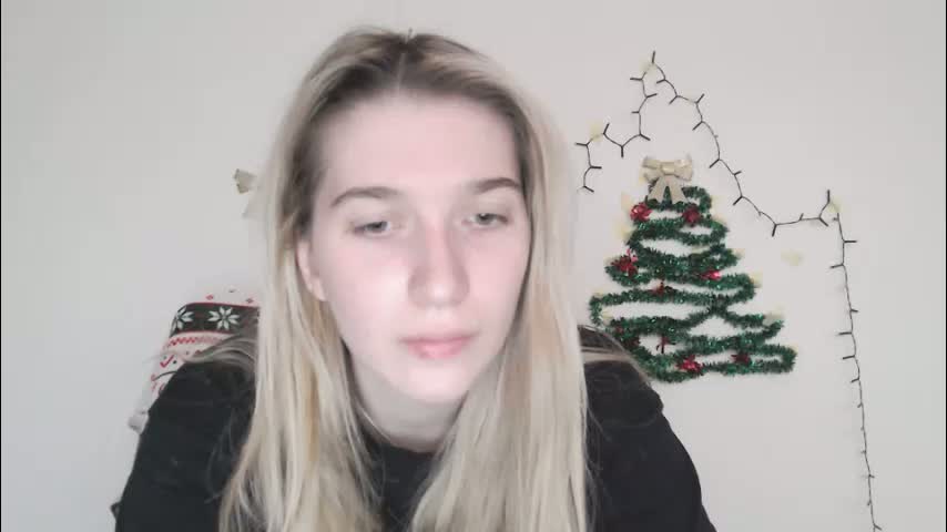 honeyveil Cam Model Chat January 20, 2026