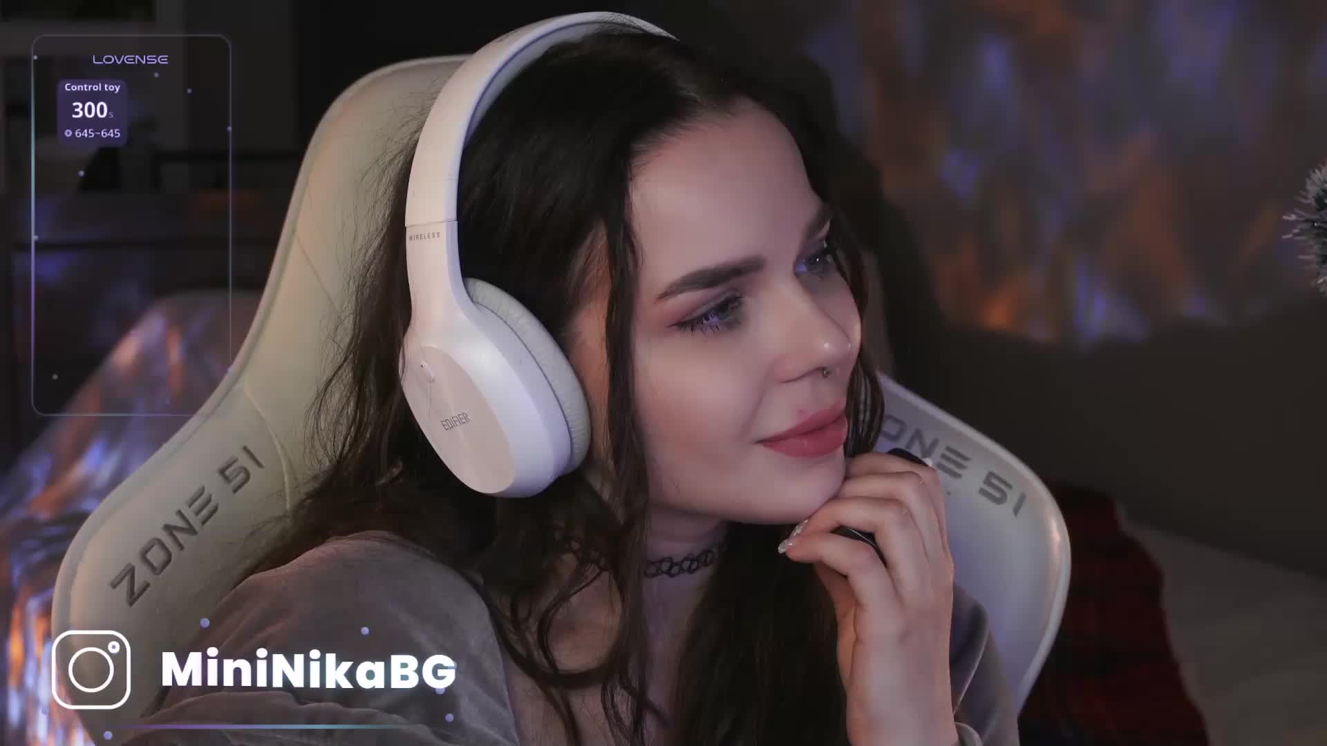 MiniNika Cam Model Chat January 20, 2026