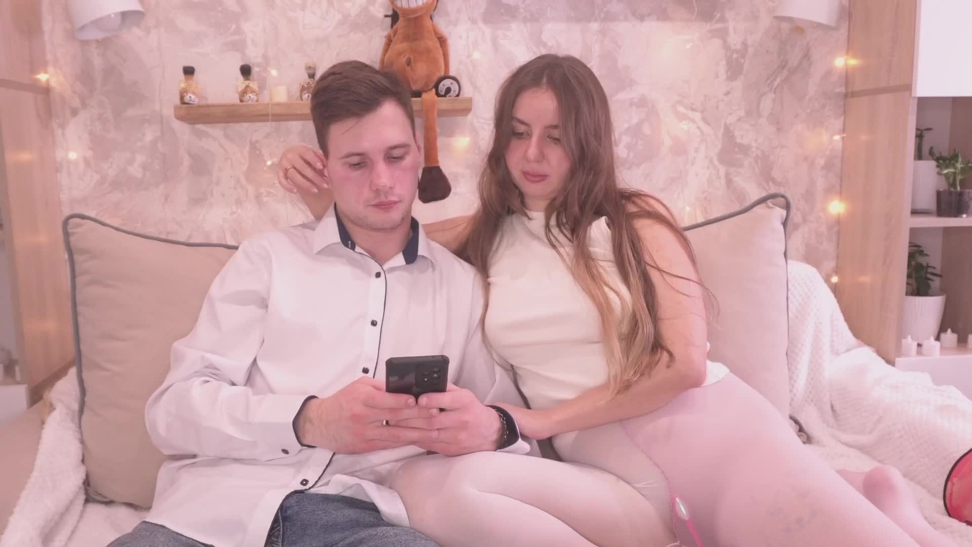 PashaAndMila Cam Model Chat January 20, 2026