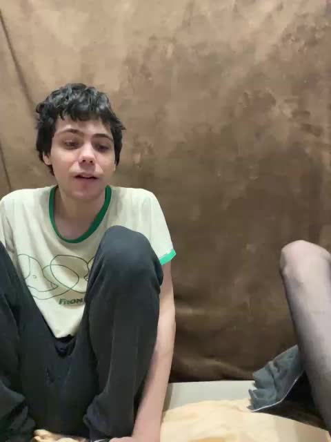 zaebokroom999 Cam Model Chat January 20, 2026