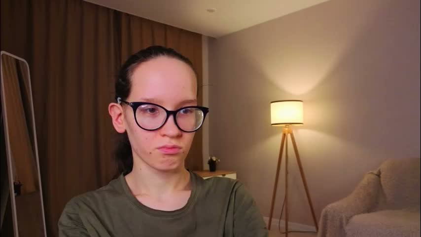 lynettebails Cam Model Chat January 20, 2026