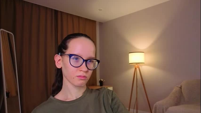 lynettebails Cam Model Chat January 20, 2026