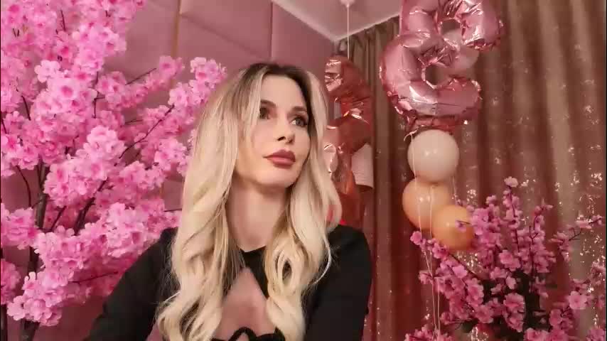 eleineblue Cam Model Chat January 20, 2026