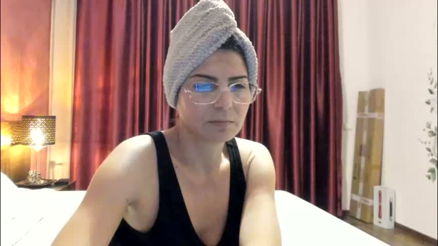 mlittlegirl88 Cam Model Chat January 20, 2026