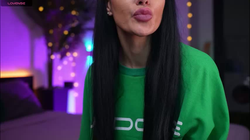 lorettelorenaa Cam Model Chat January 20, 2026