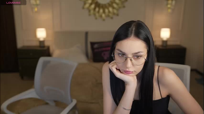 bright_diamonds_054 Cam Model Chat January 20, 2026