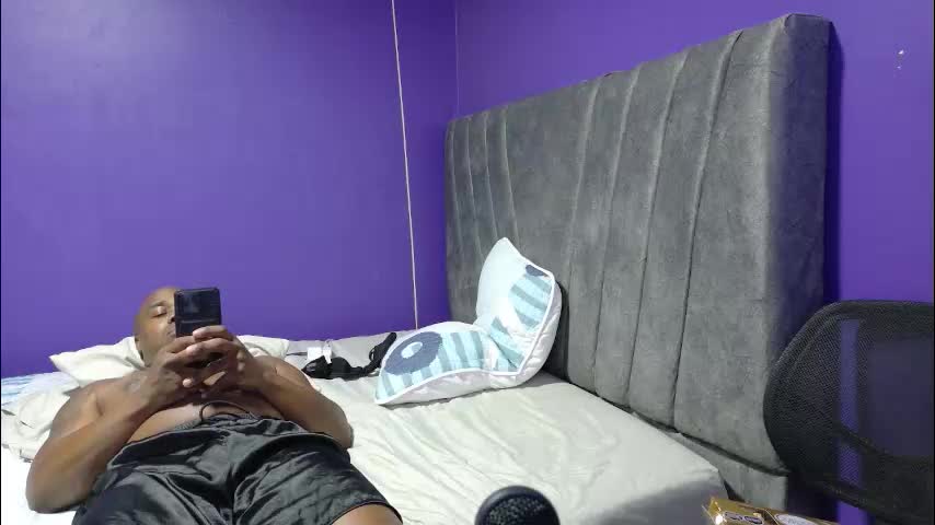 dcrush76 Cam Model Chat January 20, 2026