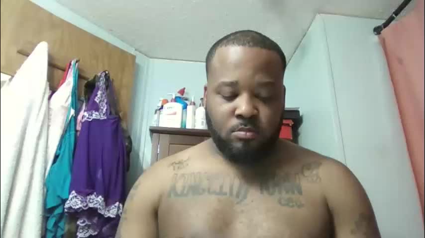 queenking55 Cam Model Chat January 20, 2026