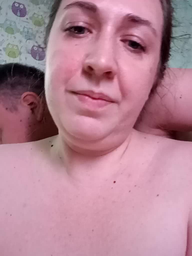 Your_favorite_couple Cam Model Chat January 20, 2026