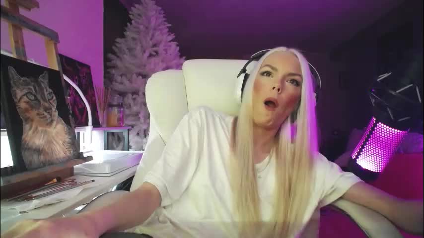 tinykylie Cam Model Chat January 20, 2026