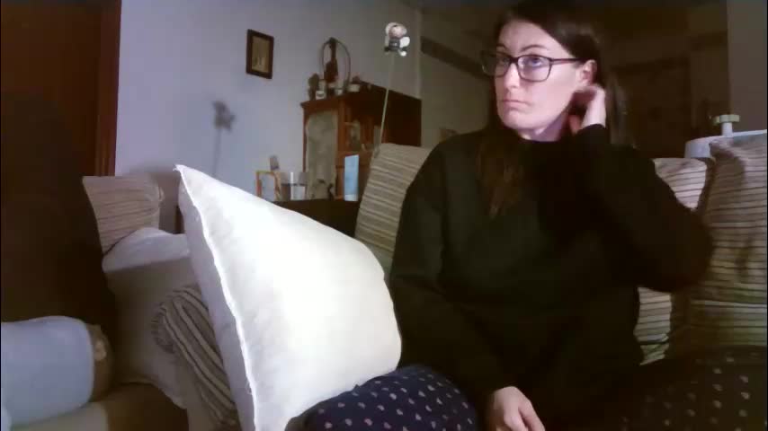 lolahueso Cam Model Chat January 21, 2026