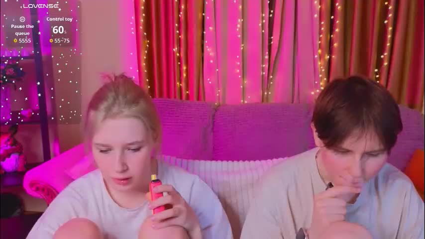 berry_assortment Cam Model Chat January 21, 2026