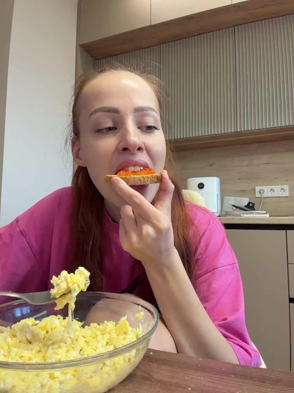 PONI_DI Cam Model Chat January 21, 2026