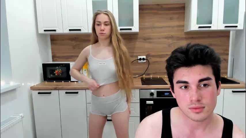 alexarti Cam Model Chat January 22, 2026