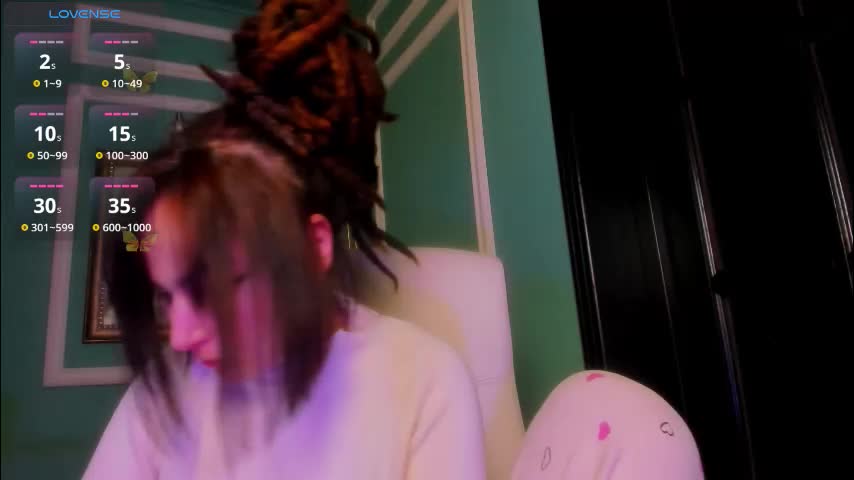 1munique Cam Model Chat January 22, 2026