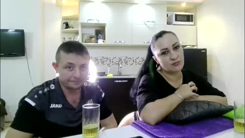 best_ass2000 Cam Model Chat January 22, 2026