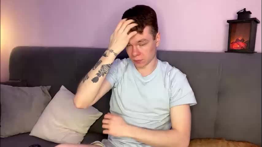 julielourens Cam Model Chat January 22, 2026