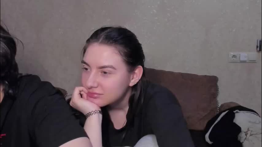 lizzi_muur Cam Model Chat January 22, 2026