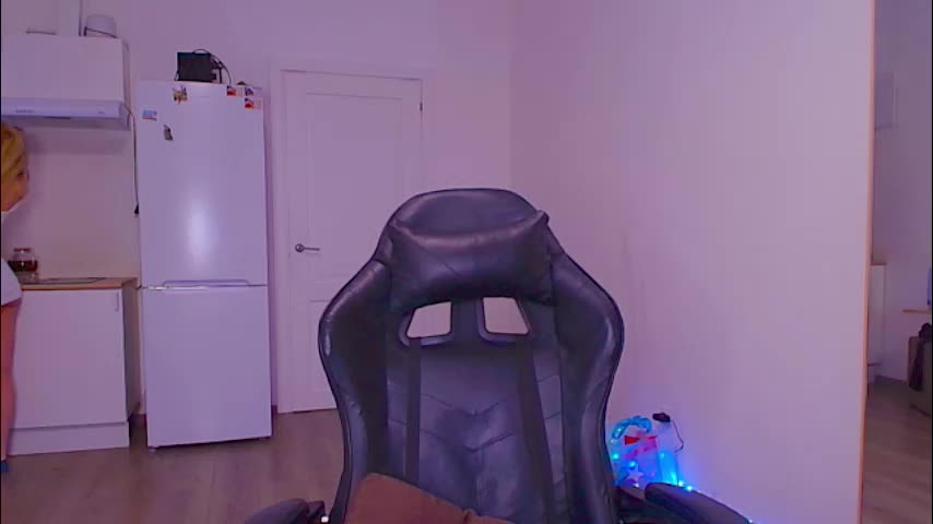 sailormoon666_ Cam Model Chat January 22, 2026