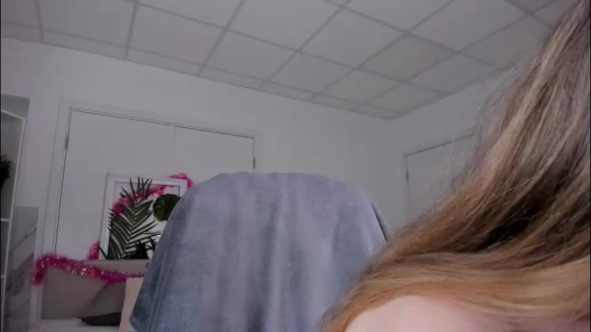 mia_meows Cam Model Chat January 22, 2026