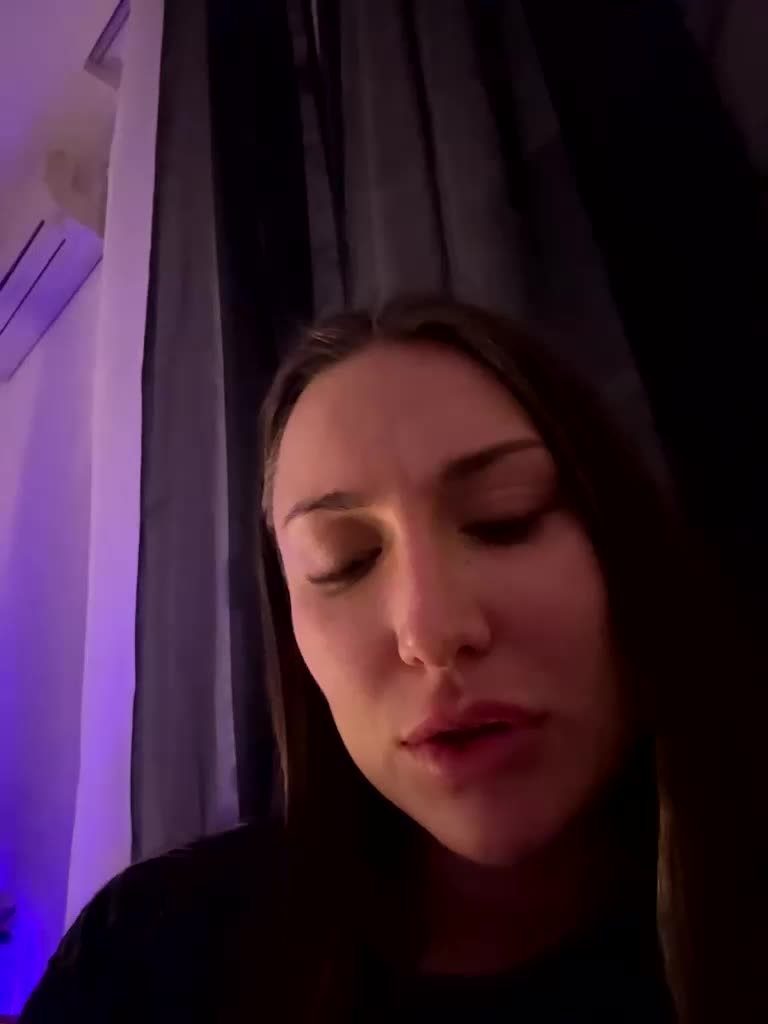 seilyfox Cam Model Chat January 22, 2026