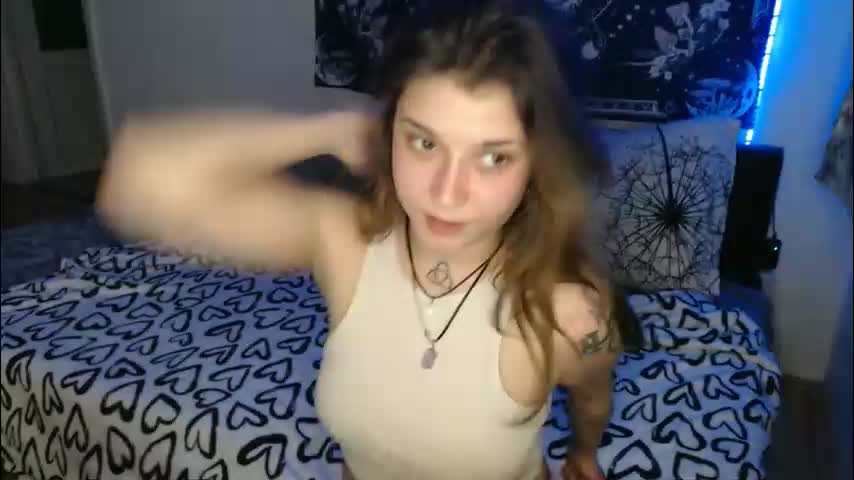 aliens4twenty Cam Model Chat January 22, 2026