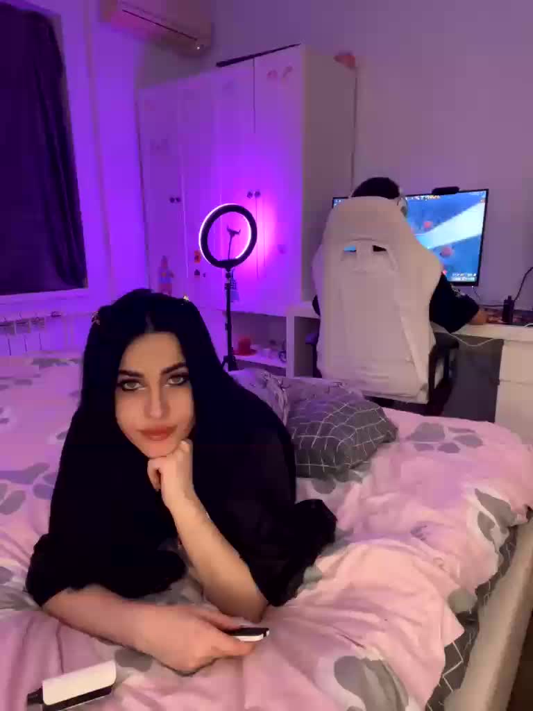 MissMysik Cam Model Chat January 22, 2026