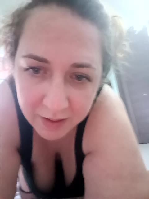 Your_favorite_couple Cam Model Chat January 23, 2026