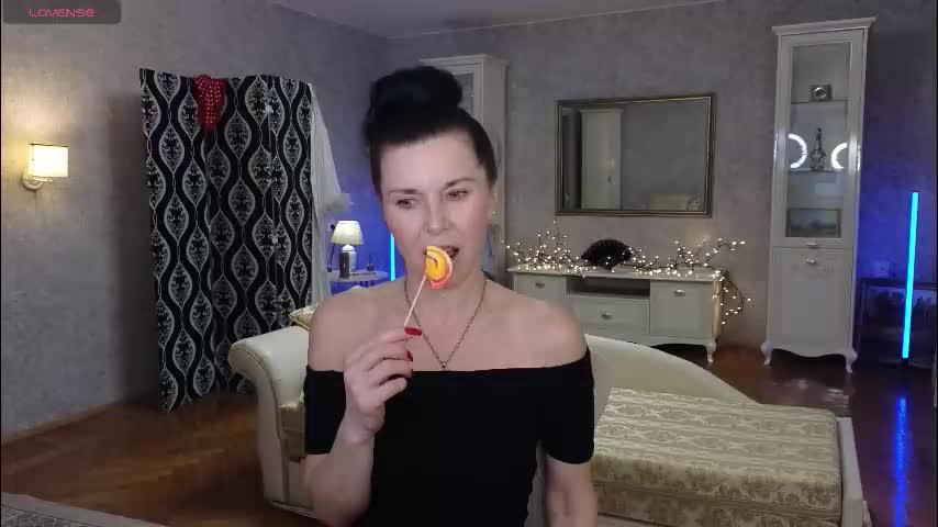 lina_flore Cam Model Chat January 23, 2026