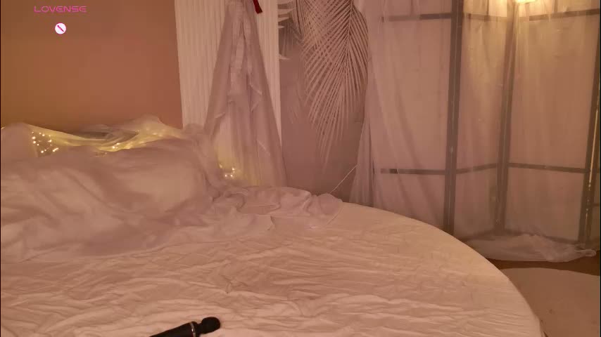 skyeyes__ Cam Model Chat January 24, 2026