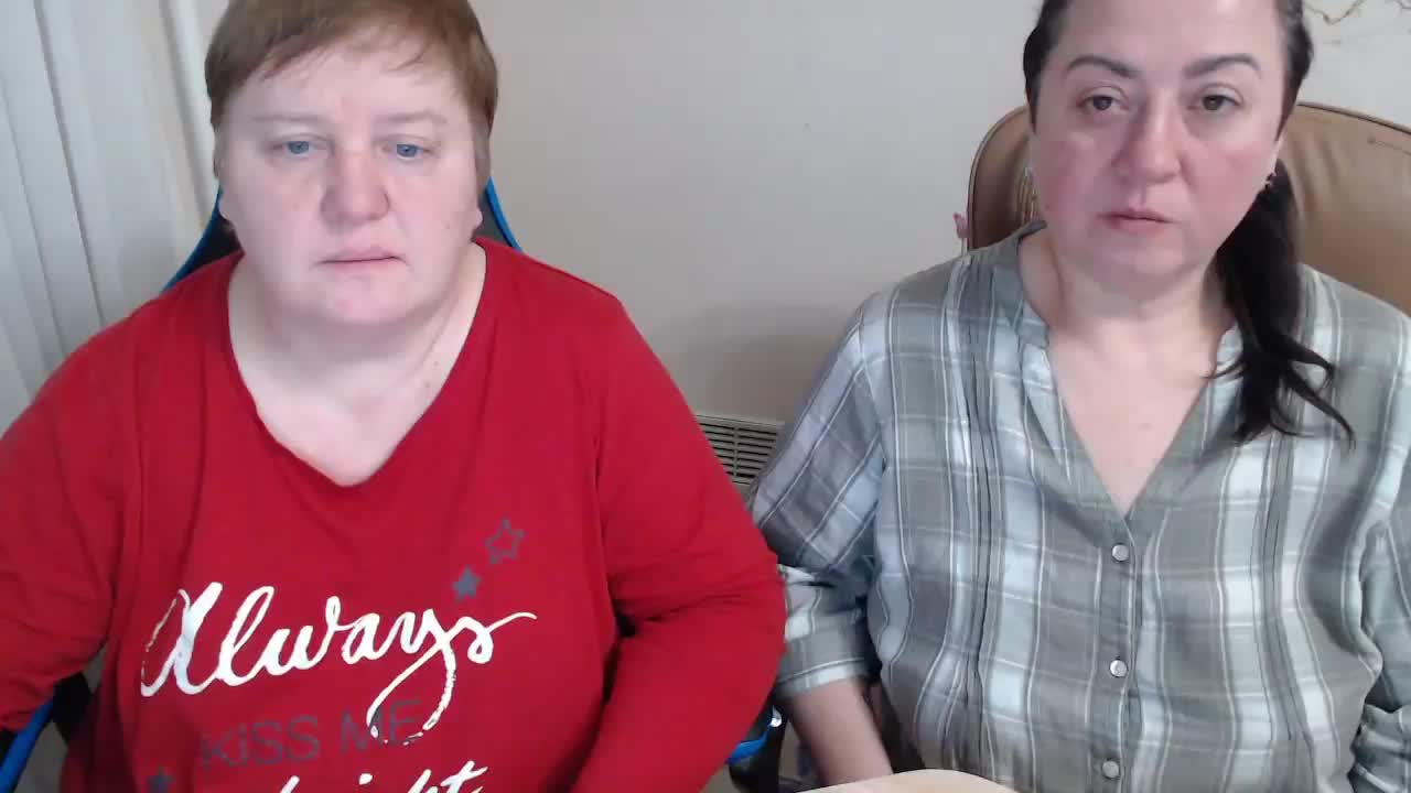 XMollyJaneEX Cam Model Chat January 24, 2026