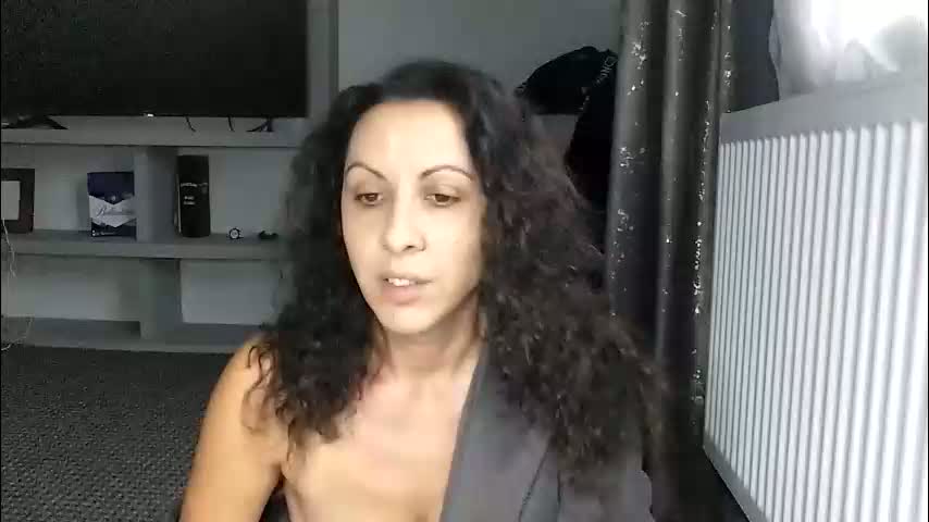 crazybrenda89 Cam Model Chat January 24, 2026